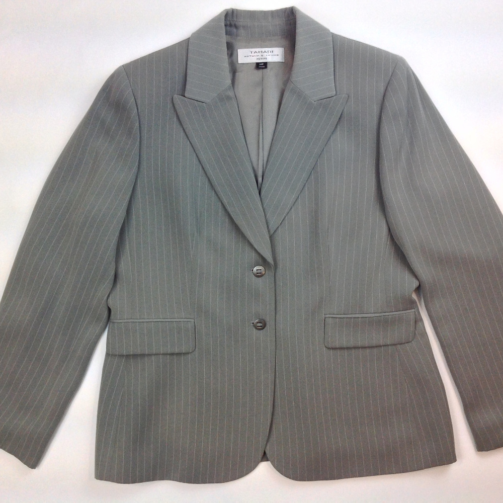 Tahari Grey/White Pinstripe Blazer 14P